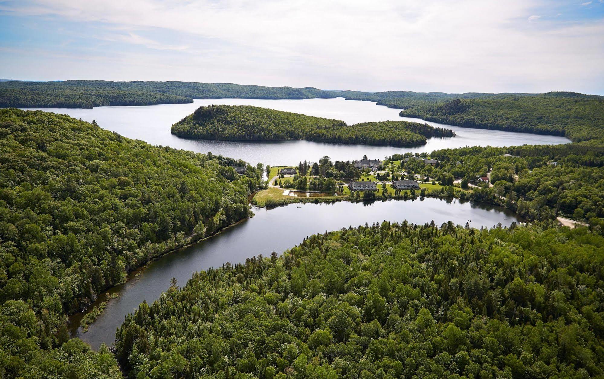Auberge Du Lac-A-L'Eau-Claire Saint-Alexis-des-Monts Kültér fotó