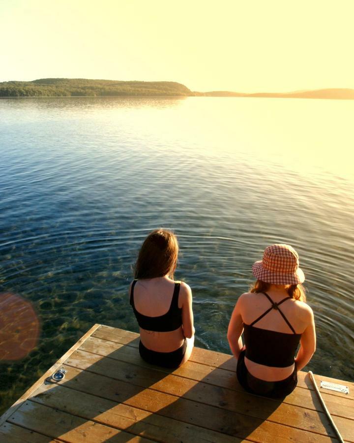 Auberge Du Lac-A-L'Eau-Claire Saint-Alexis-des-Monts Kültér fotó